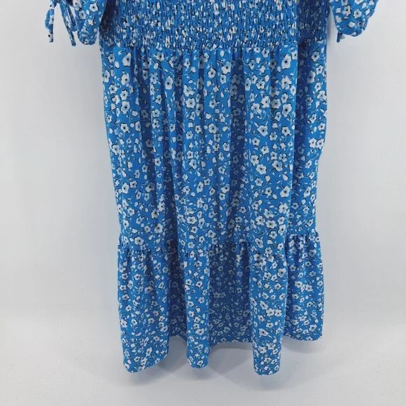 Cato Women's‎ Blue Floral Midi Dress 3/4 Sleeve Square Neck Smocked Size 18/20W - Picture 3 of 11